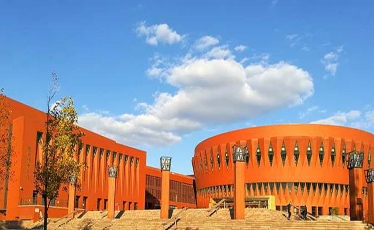 清華大學(xué)校史館、蒙民偉音樂廳、新清華學(xué)堂 大圖.jpg